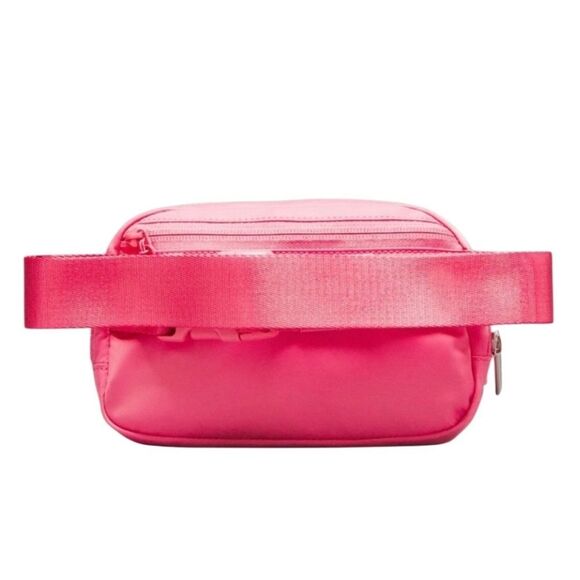 Everywhere Belt Bag 1L Sakura Pink - Picture 2 of 16